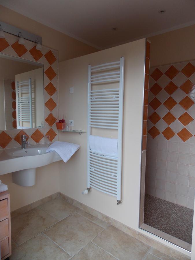 Hotel Au Relais Provencal Bagnols-en-Forêt Zewnętrze zdjęcie